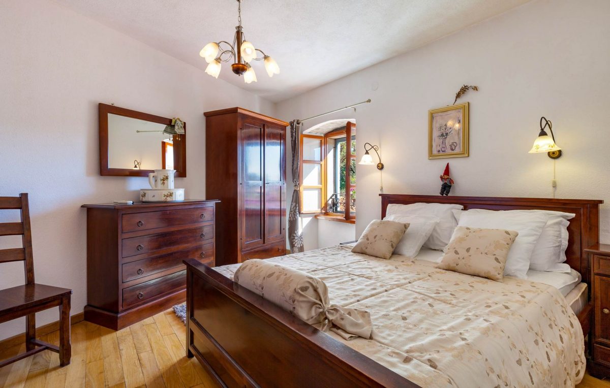 Comfort double bedded room